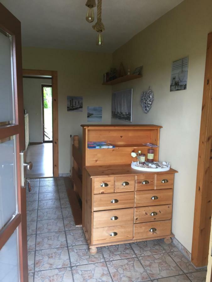 Ferienwohnungen "Weitblick" Und "Schwalbennest" Lodmannshagen Екстериор снимка